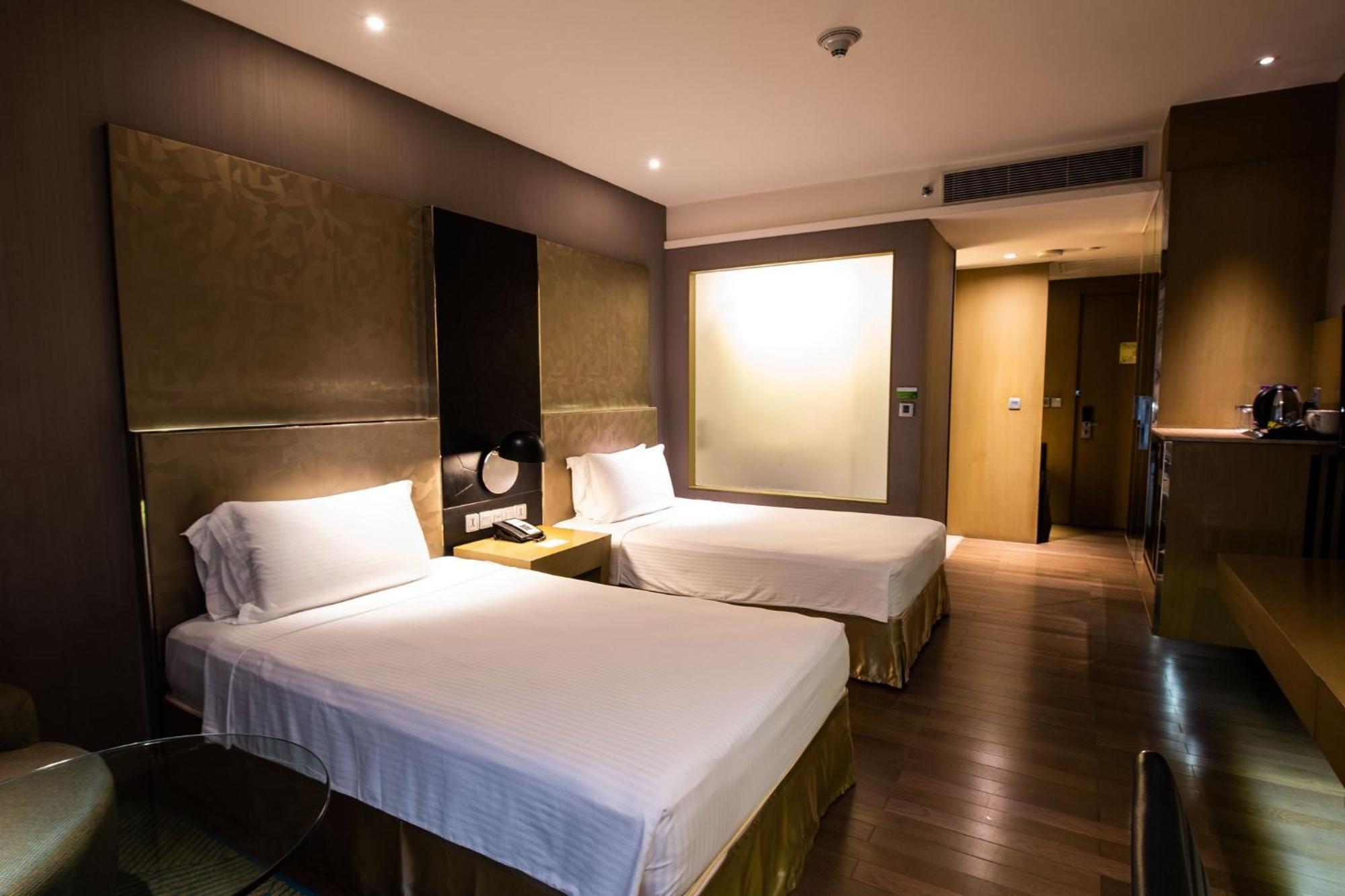 Holiday Inn New Delhi Aerocity By Ihg Экстерьер фото Deluxe Room