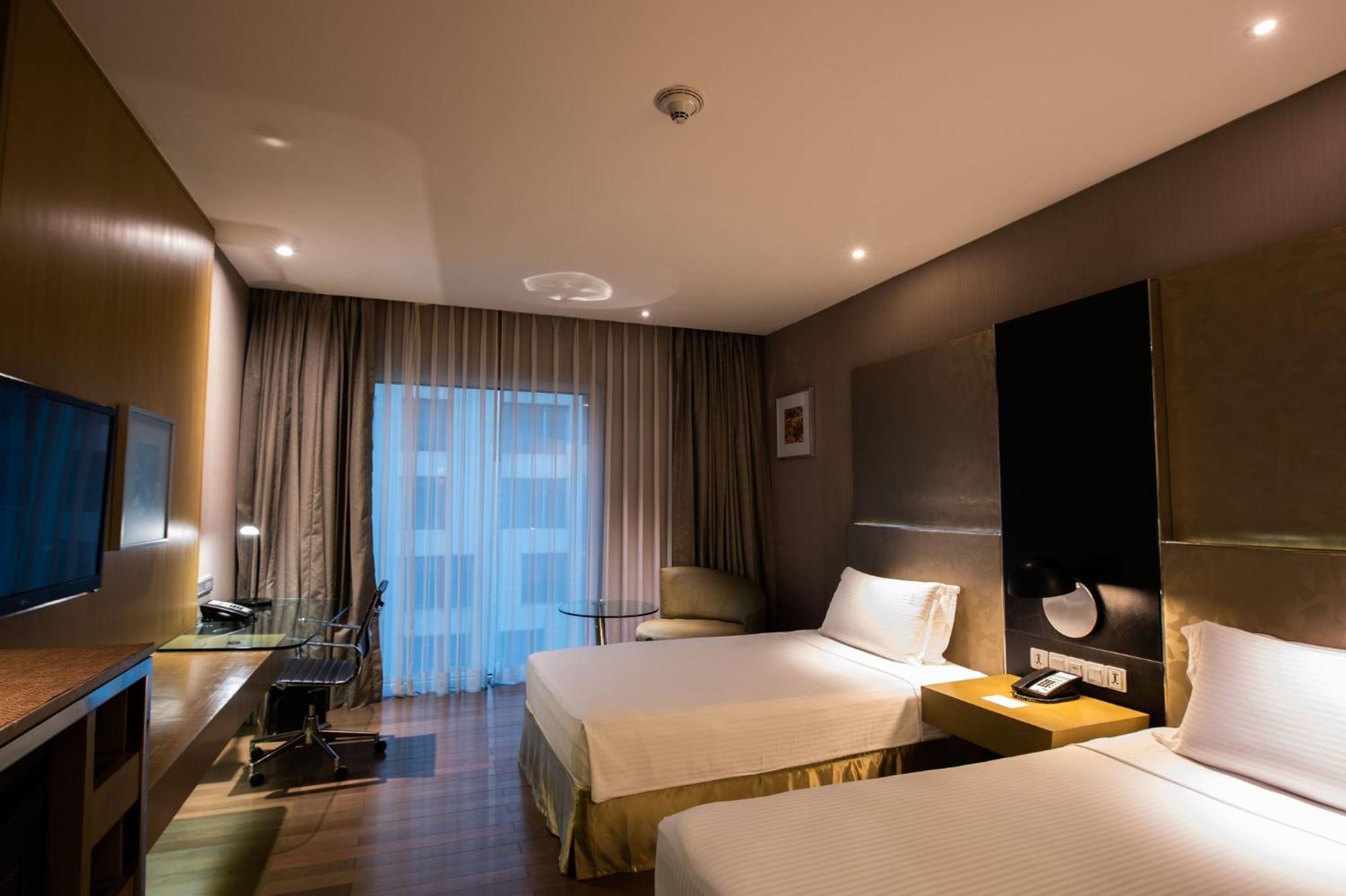 Holiday Inn New Delhi Aerocity By Ihg Экстерьер фото Deluxe Room